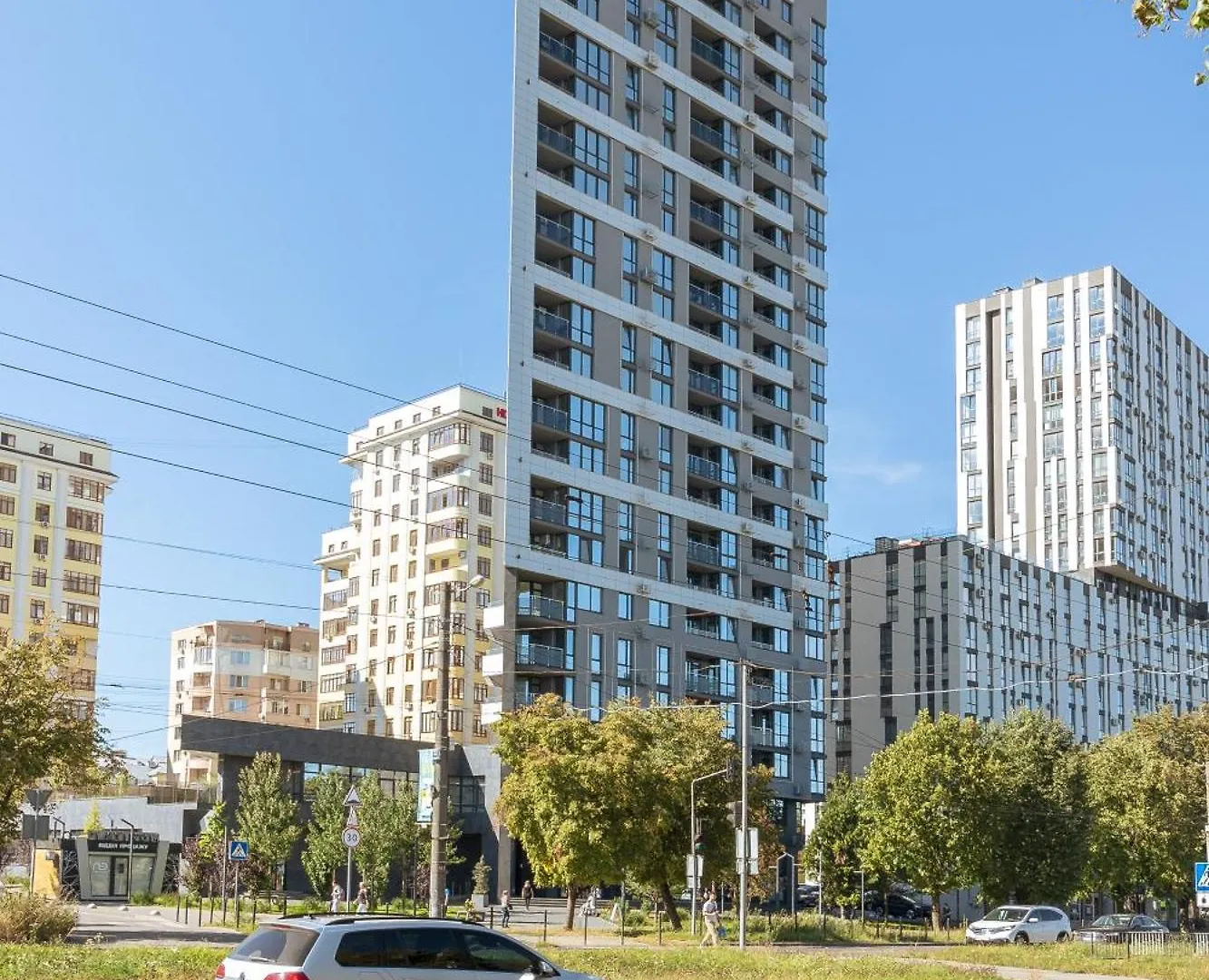 77 Views Apartments By Inshi Львов