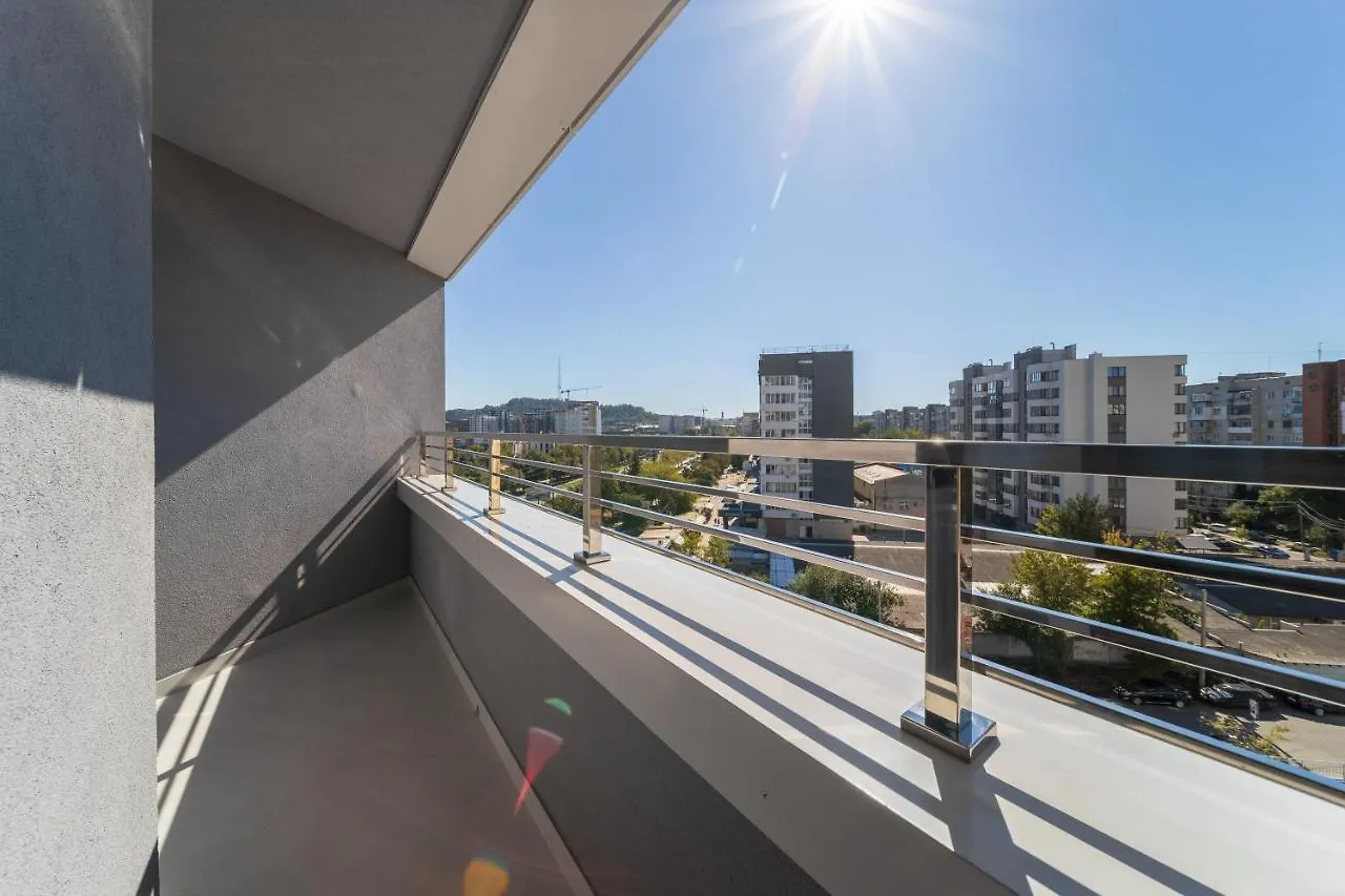77 Views Apartments By Inshi Leopoli Ucraina