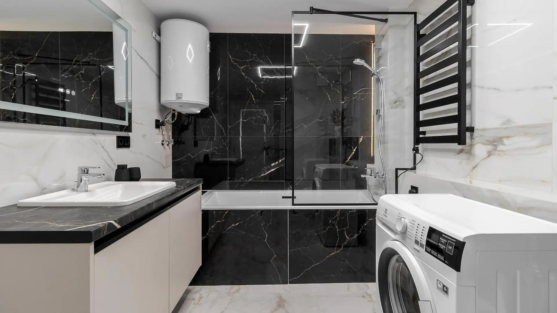 77 Views Apartments By Inshi Lviv